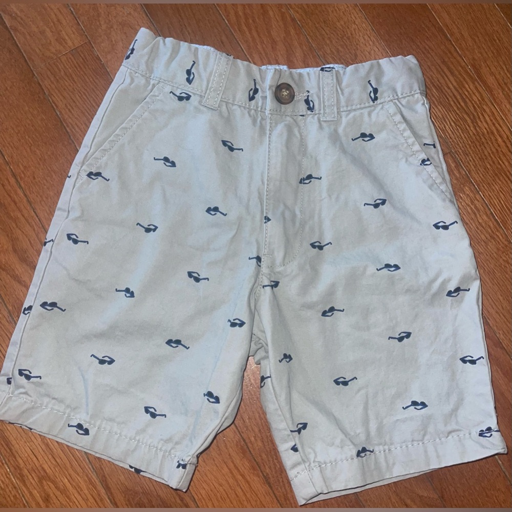 Carters shorts size 6